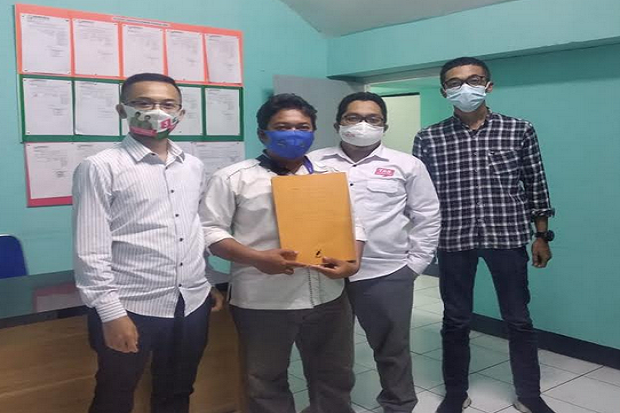 Kampanyekan Paslon,...