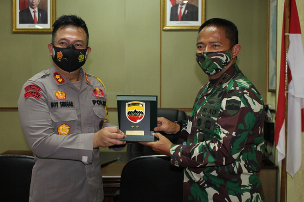 Jelang Natal, Pangdam...