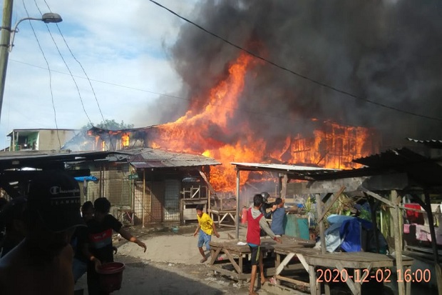Medan Membara, 30 Rumah...