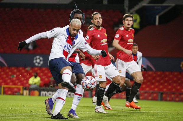 Babak I Man United vs...