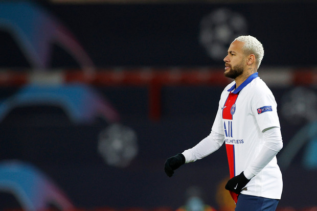 Neymar Tegaskan Tidak...