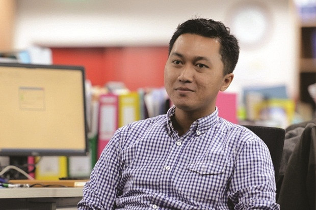Simalakama Rawat Premium