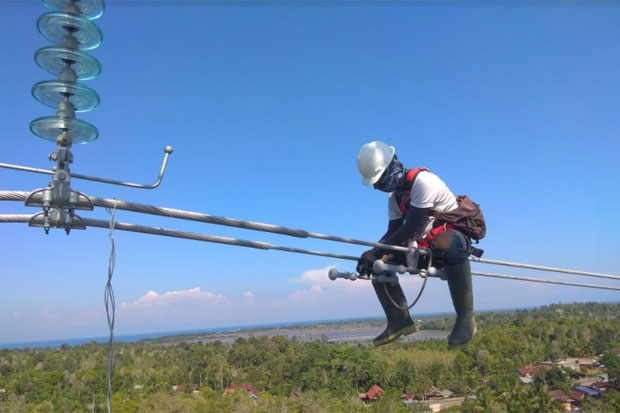 PLN Kebut Pengerjaan...