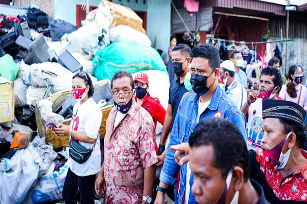 Susuri Lingkungan Pemulung,...