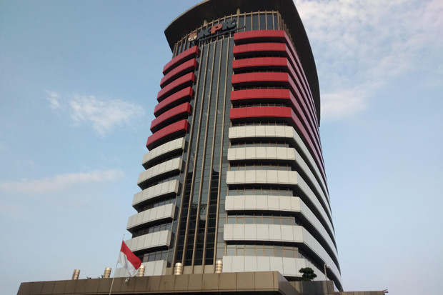 KPK Tahan Eks Pejabat...