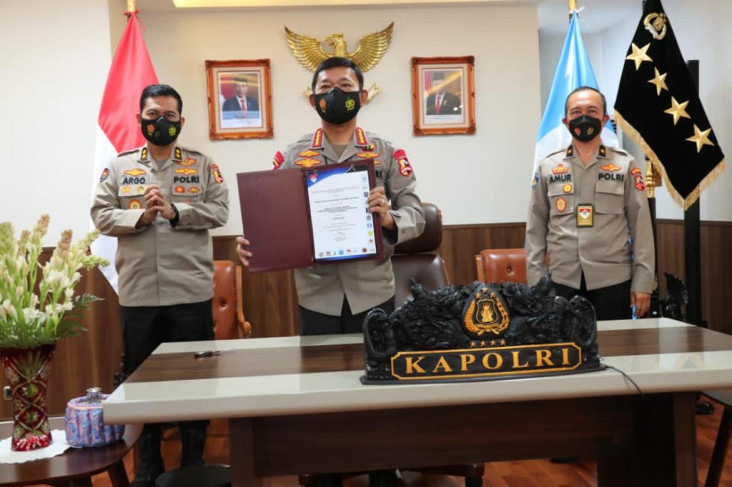 Kapolri: Penanganan...
