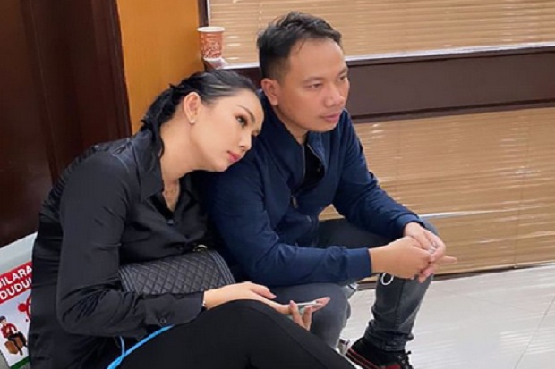 Siap Nikah, Vicky Prasetyo...