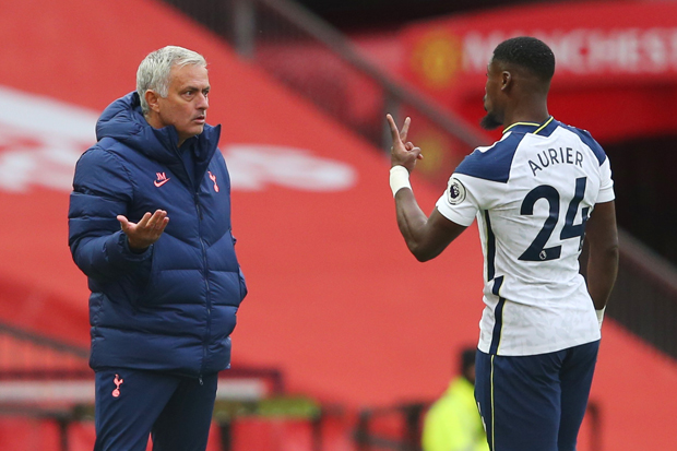 Tuntutan Mourinho ke...