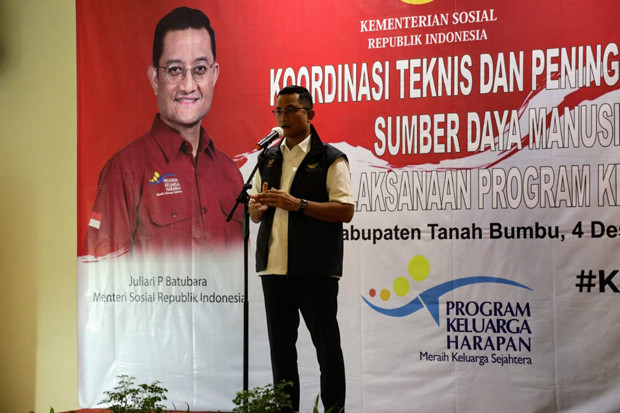Tahun Depan, Bantuan...