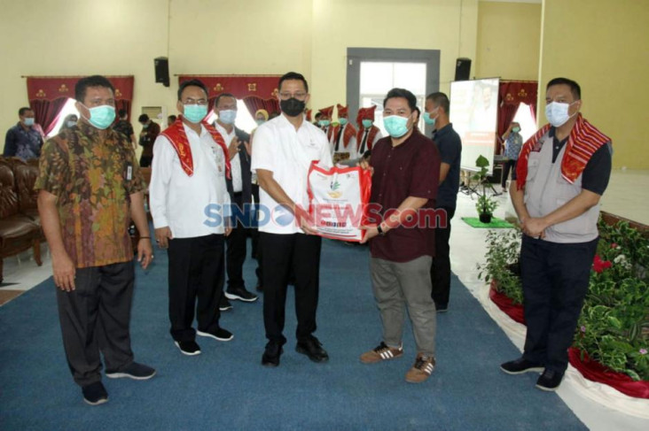 Program Bansos Kemensos...
