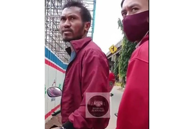 Viral! 2 Debt Collector...