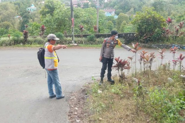 Ruas Jalan di Malino...