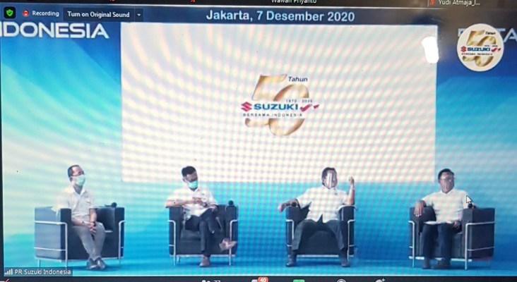 Rayakan Ultah ke-50,...
