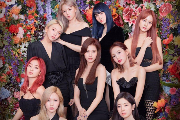 Kontak dengan Chungha,...
