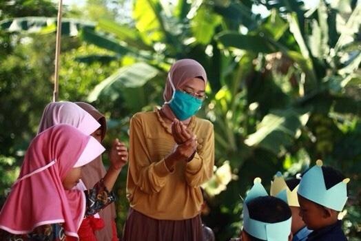 Dosen dan Mahasiswa...