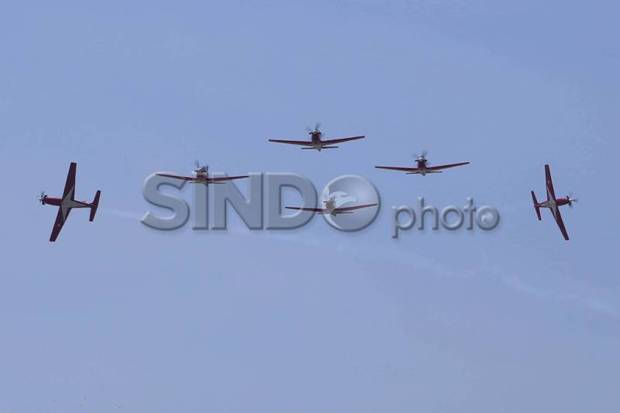 Pesawat Latih TNI-AU...