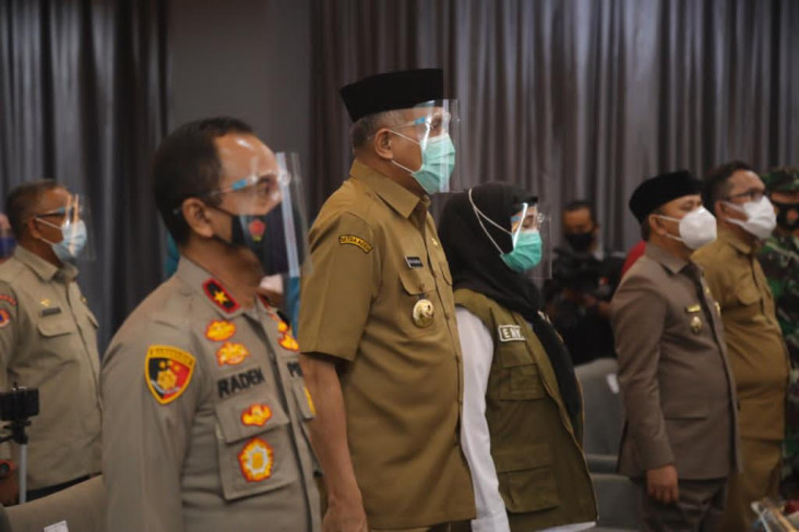 Gubernur Aceh Ajak Relawan...