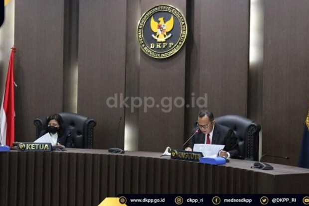 DKPP Jatuhkan Sanksi...