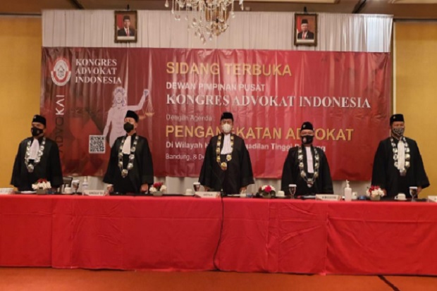 Puluhan Advokat KAI...