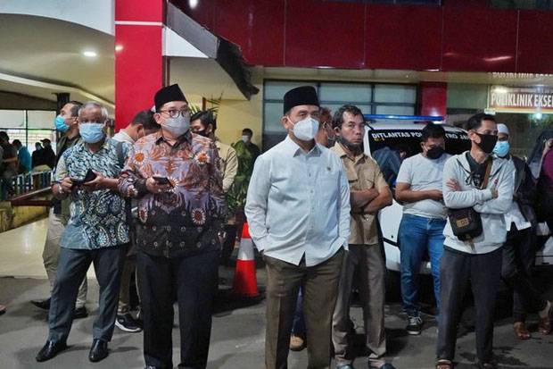 Fadli Zon Lihat Satu...
