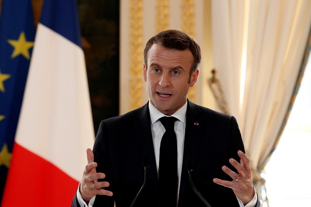 Macron Minta Dukungan...
