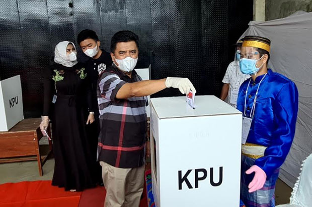 Nyoblos di TPS 09, Hatta...