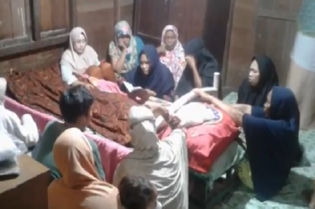 Tragis! Anak Tega Habisi...
