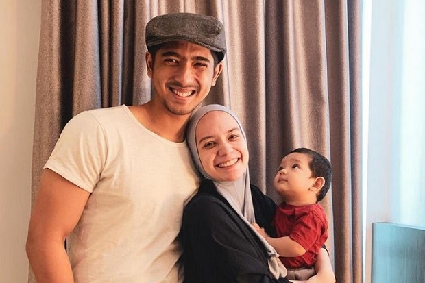 9 Fakta Arya Saloka...