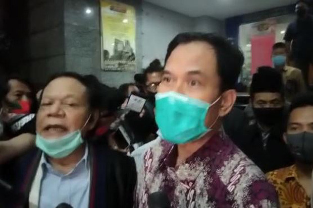 Munarman Anggap Penangkapan...