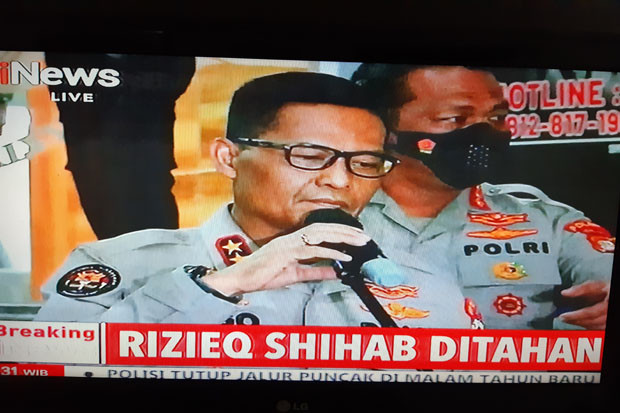 Habib Rizieq Ditahan,...