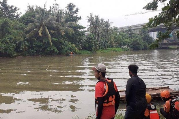 Masuk Tol Jakarta Cikampek,...
