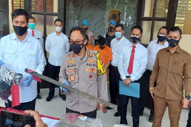Dua Pembunuh Sanu Sundani...