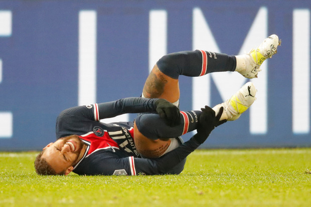 Neymar Cedera, PSG Harap-harap...