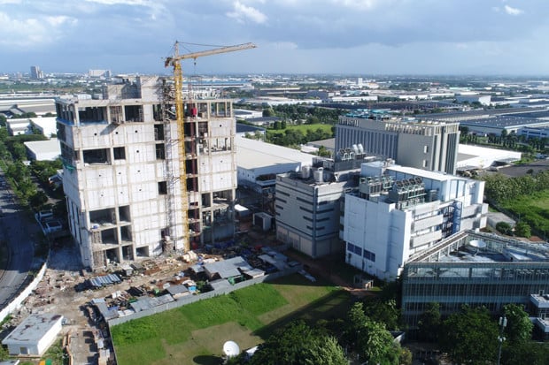 Pengguna Internet Melesat,...