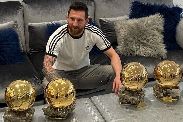 Messi: Suatu Kehormatan...