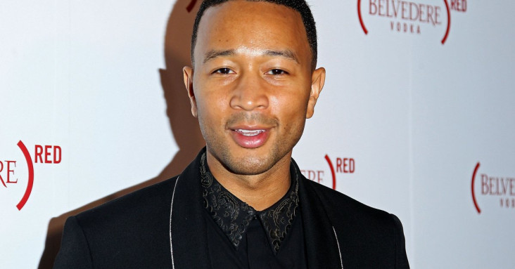 John Legend dapat Penghargaan...