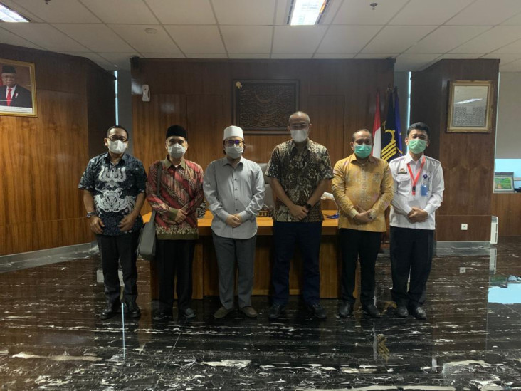 Persoalan Hukum Selesai,...