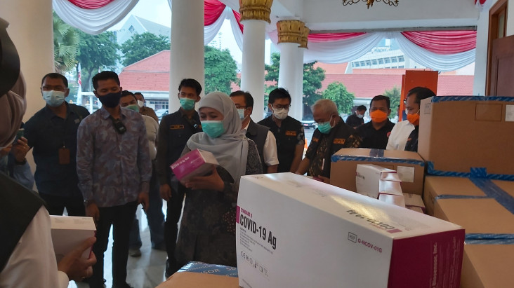 Pemprov Jatim Terima...