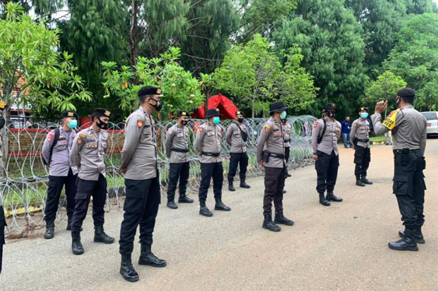 Polres Luwu Timur Kerahkan...