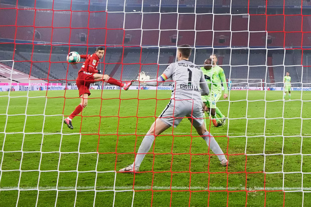 Kalkulasi 250 Gol Lewandowski...