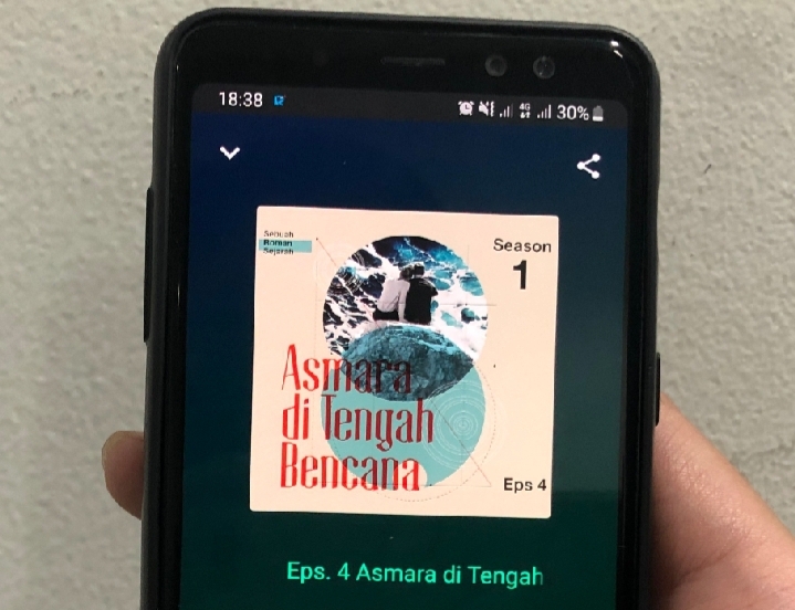 Asmara di Tengah Bencana...
