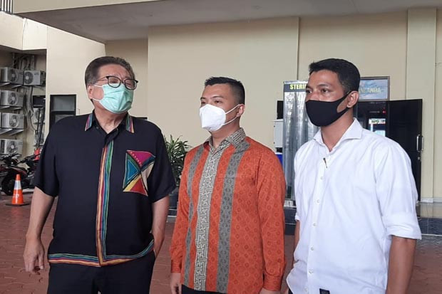 Sambangi Polres Jakpus,...