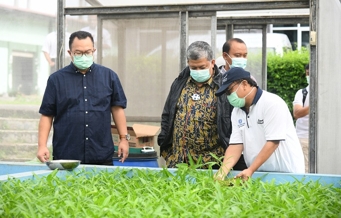 Kembangkan Desa, Fahri...