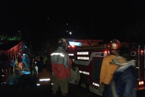 Rumah di Semarang Ludes...