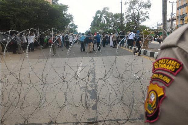 Unjuk Rasa Terkait Habib...