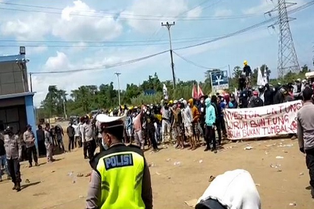 Polisi Tangkap 4 Tersangka...
