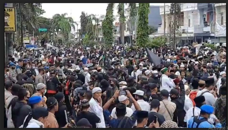 Ribuan Umat Islam Tasikmalaya...