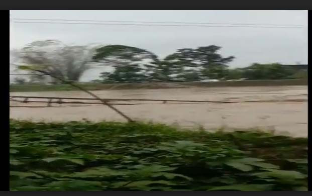 Jembatan Penghubung...