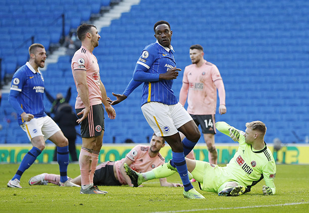 Gol Danny Welbeck Pupus...