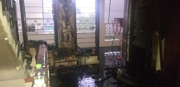 Ruko Terbakar di Bekasi,...